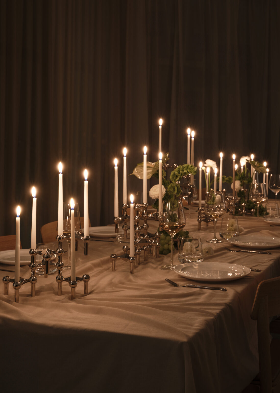 stoff nagel wedding candlelit table