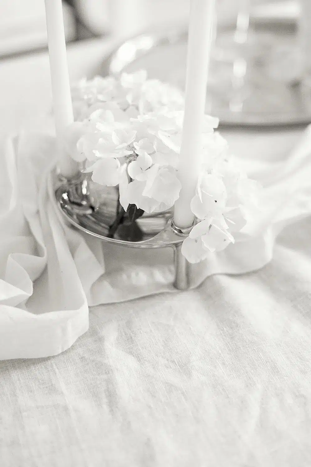 stoff nagel wedding decor - chrome bowl