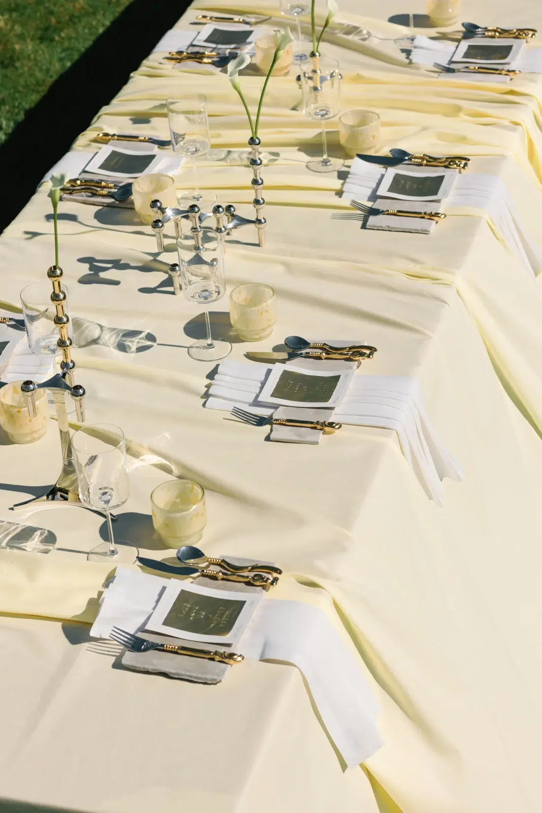 wedding tablescape with stoff nagel candle holders