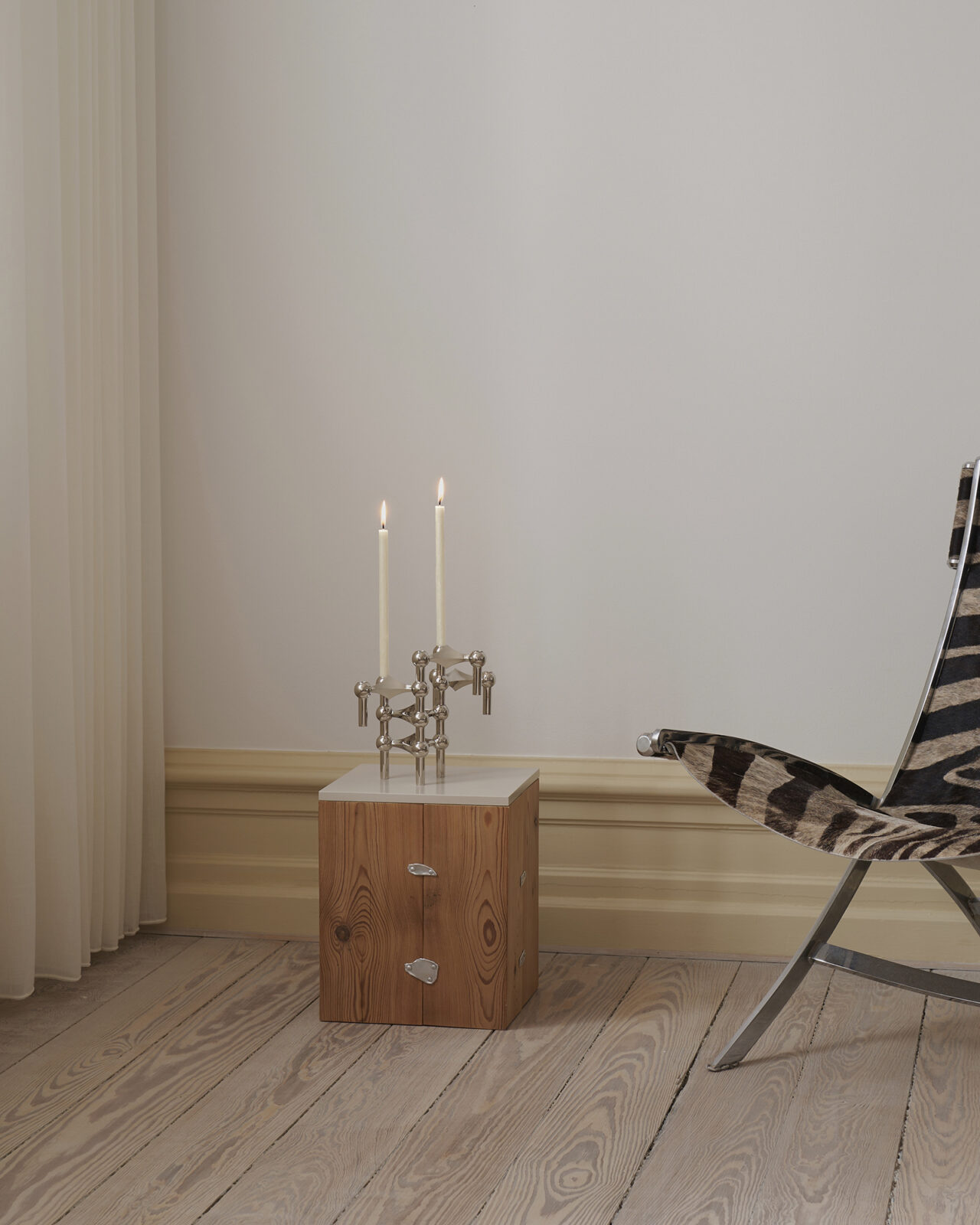 stoff nagel styled and captured in SJ apartment