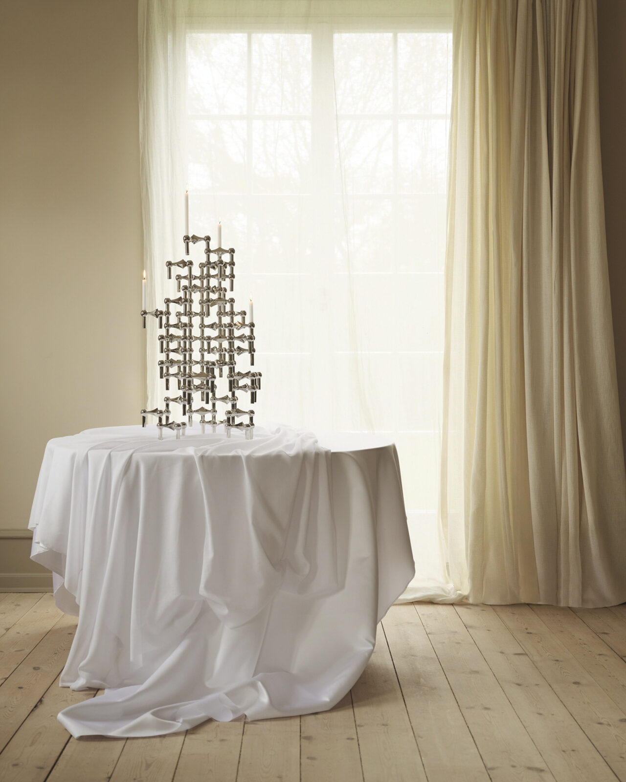 wedding centerpiece by stoff nagel