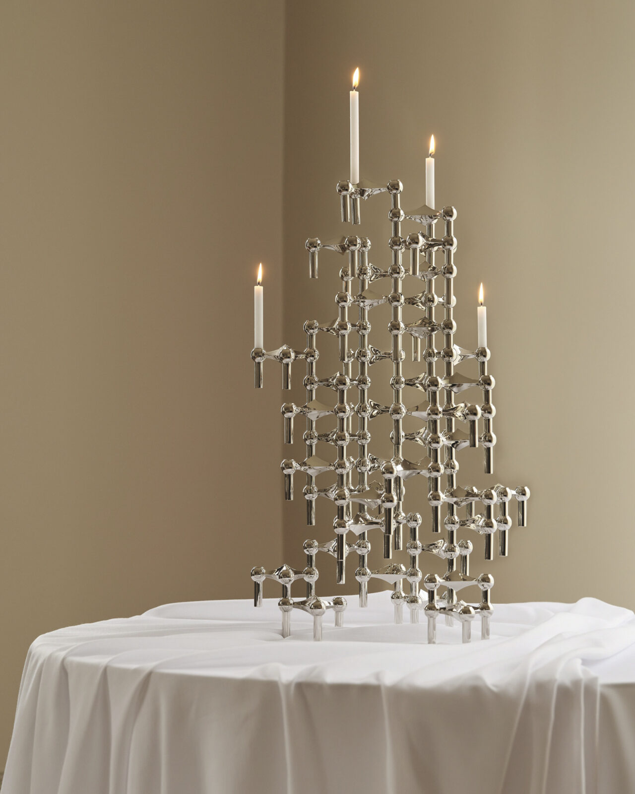 wedding centerpiece by stoff nagel