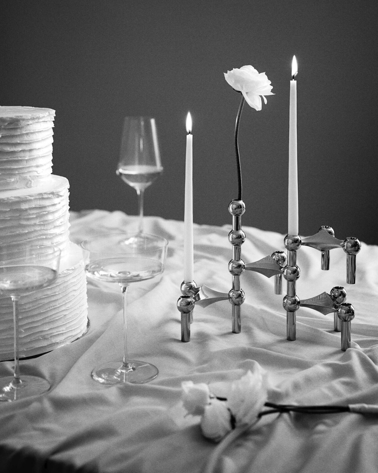 wedding table by stoff nagel