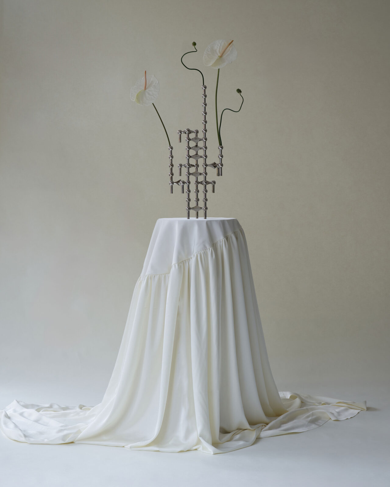 stoff nagel wedding table styling